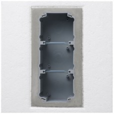 Geräteträger mit Kombidose 3x1 TIE-S EPS 250x250/220-240mm